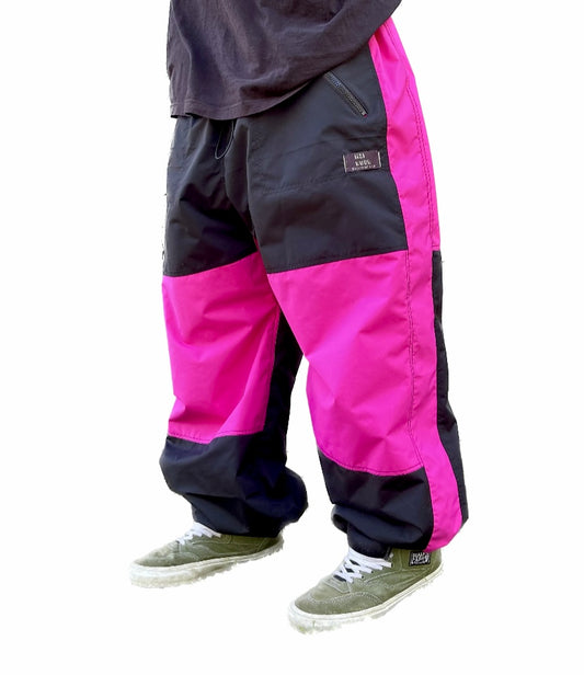 Black & fucksia Waterproof pants