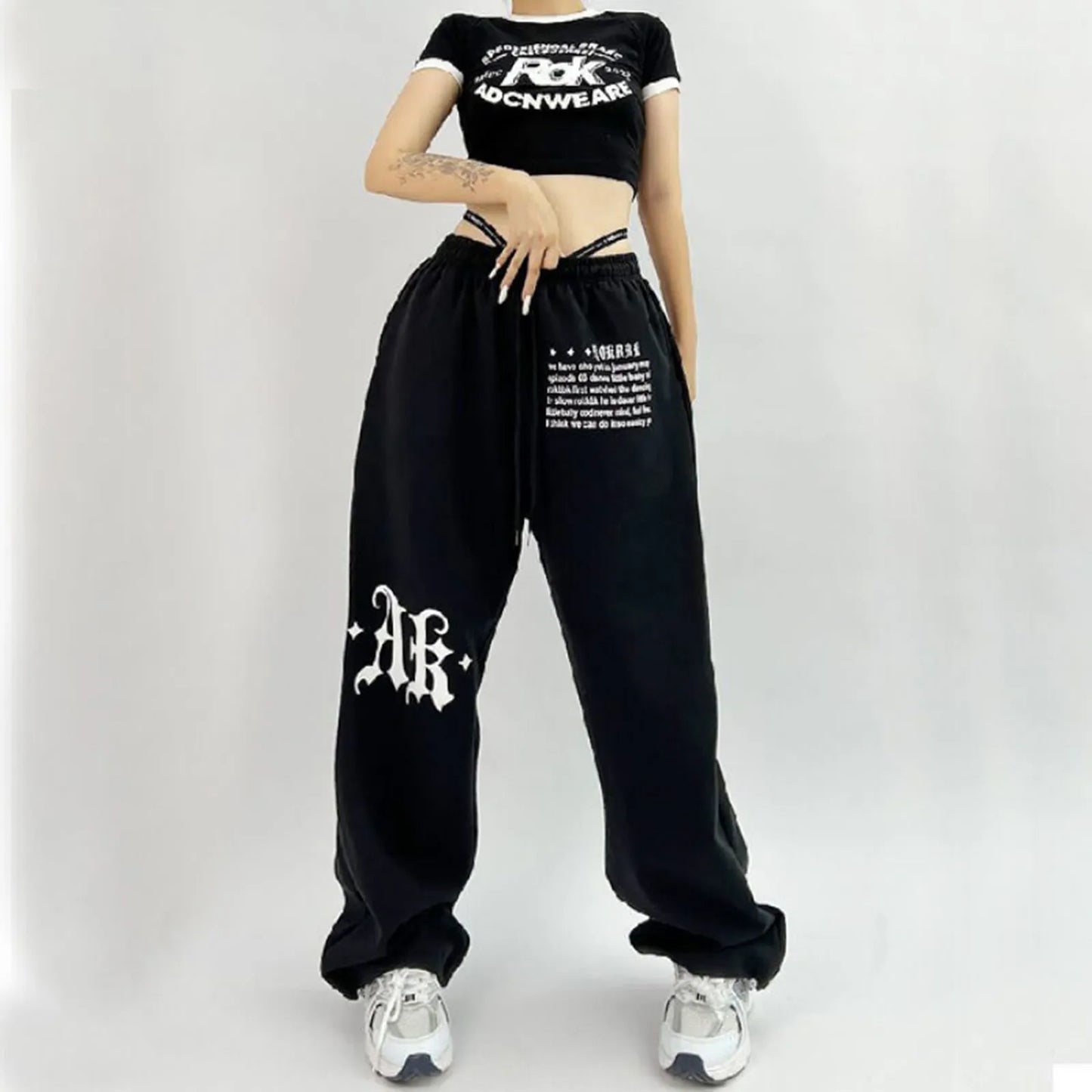 Joggers pants x WOMEN